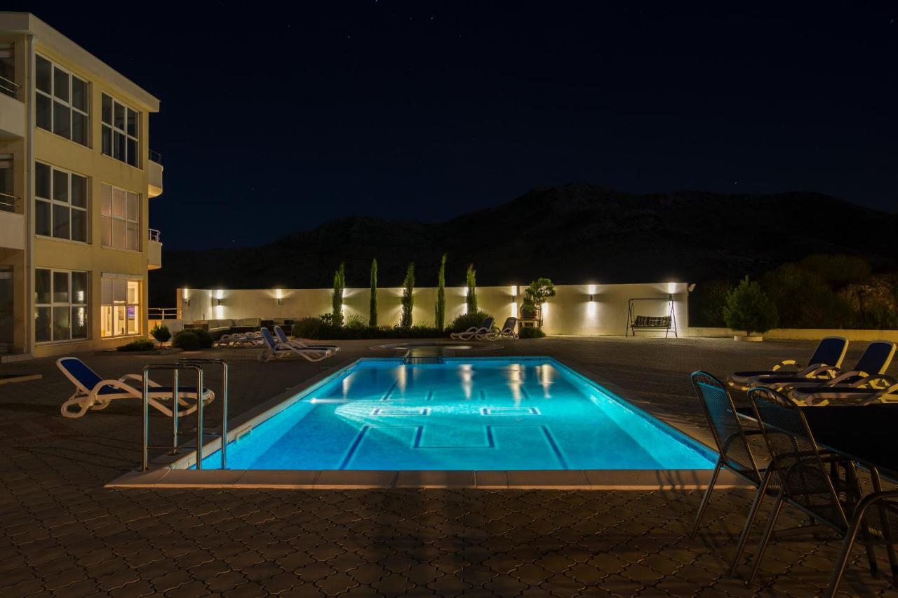 Luxury Apartment Petra Ravno Dış mekan fotoğraf